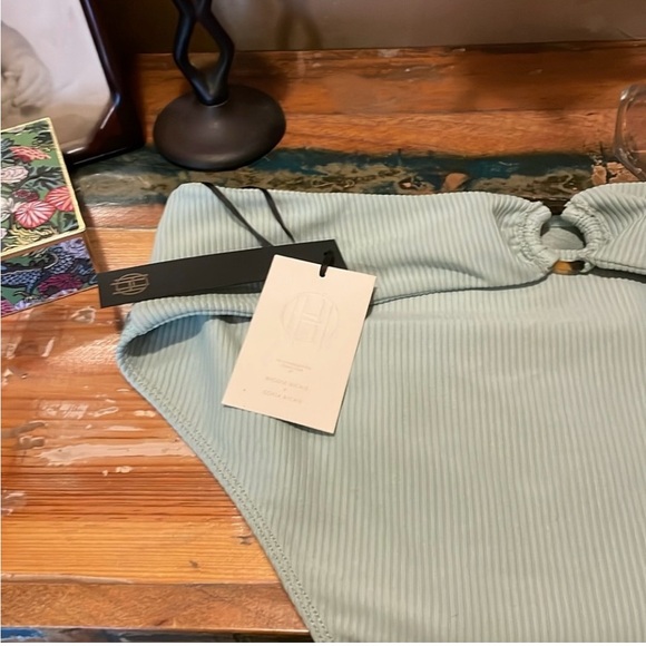 X revolve House of Harlow Boston top in olive green size xl and bigh waist bot - Picture 7 of 9